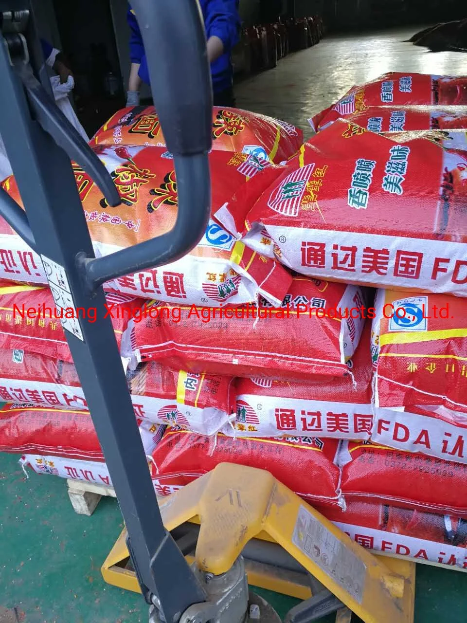 Factory Price Dried Red Sweet Paprika Chili Powder in Different Asta Specification
