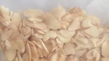 Hot Sale Dehydrated Garlic Flakes with High Quality